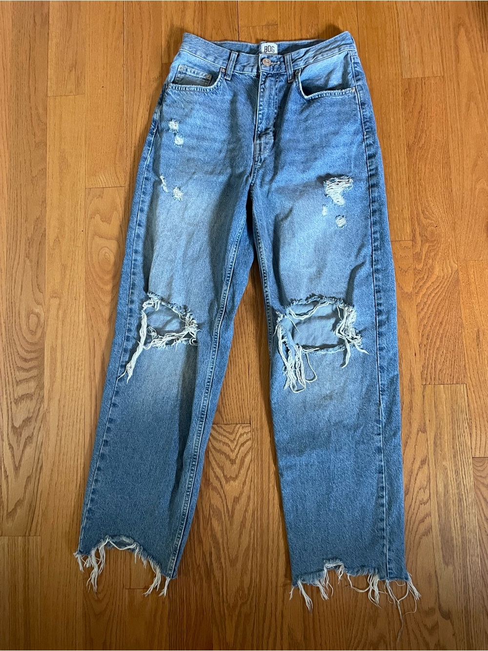 BDGHigh Rise Baggy Distressed Straight Jeans - Urban Outfitters